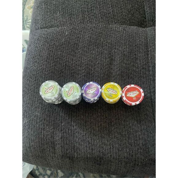 Las Vegas Casino Chips - Green 30, Purple 10, Red 10, Yellow 10 - Picture 9 of 13